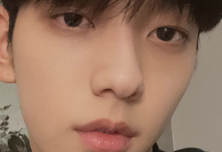 작품 제목입니다. thumbnail