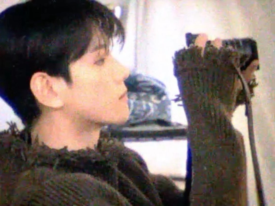 첫인사를 건네준 그 애는 나의 X thumbnail